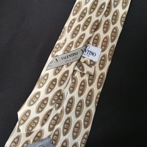 Vtg 90's Valentino silk necktie